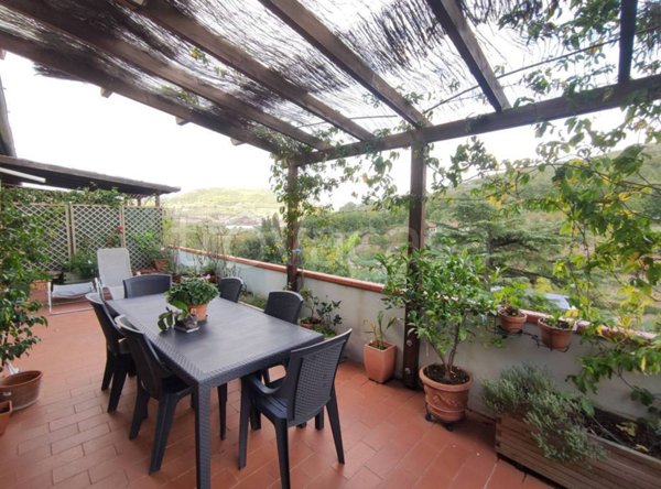casa indipendente in vendita a Rignano sull'Arno in zona Rosano