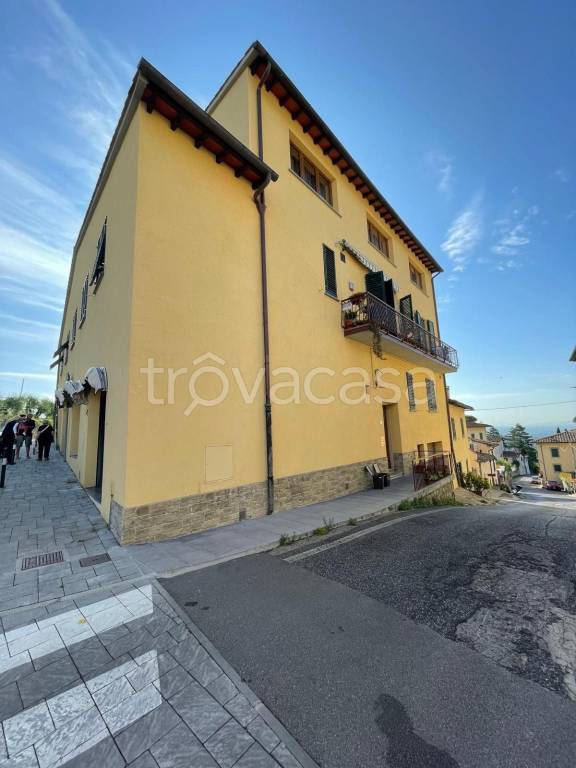 appartamento in vendita a Rignano sull'Arno in zona San Donato in Collina