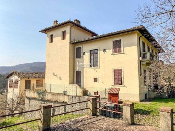 casa indipendente in vendita a Rignano sull'Arno
