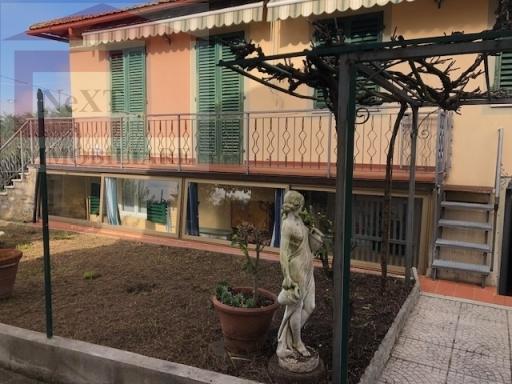 casa indipendente in vendita a Rignano sull'Arno