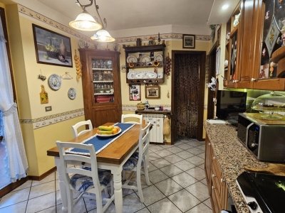casa indipendente in vendita a Rignano sull'Arno in zona Rosano