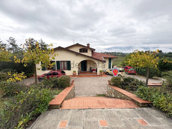 casa indipendente in vendita a Rignano sull'Arno in zona Volognano