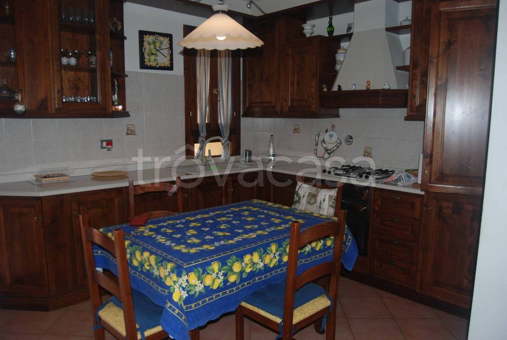casa indipendente in vendita a Rignano sull'Arno in zona Rosano