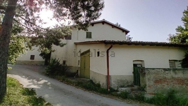 locale di sgombero in vendita a Rignano sull'Arno