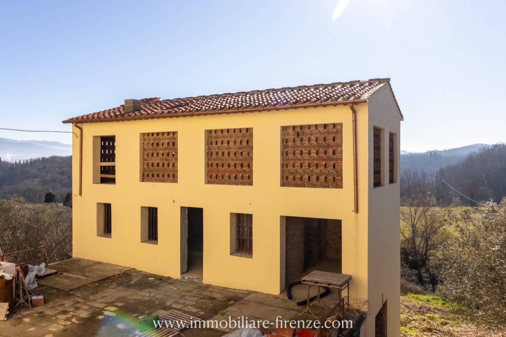 casa indipendente in vendita a Rignano sull'Arno in zona Cellai