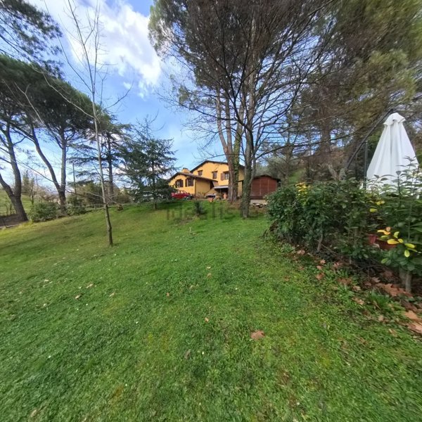 casa indipendente in vendita a Rignano sull'Arno