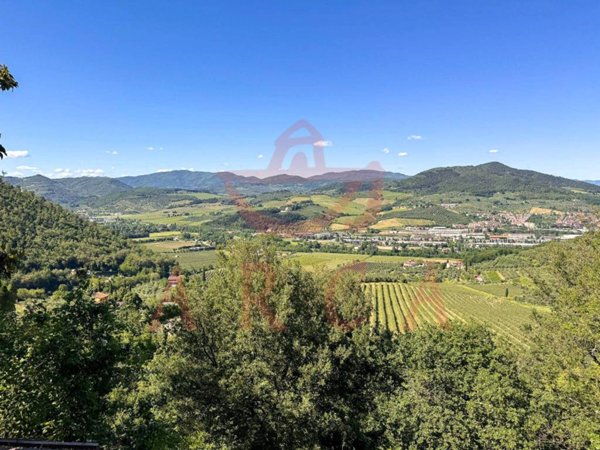 casa indipendente in vendita a Rignano sull'Arno