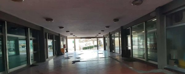 locale commerciale in vendita a Rignano sull'Arno