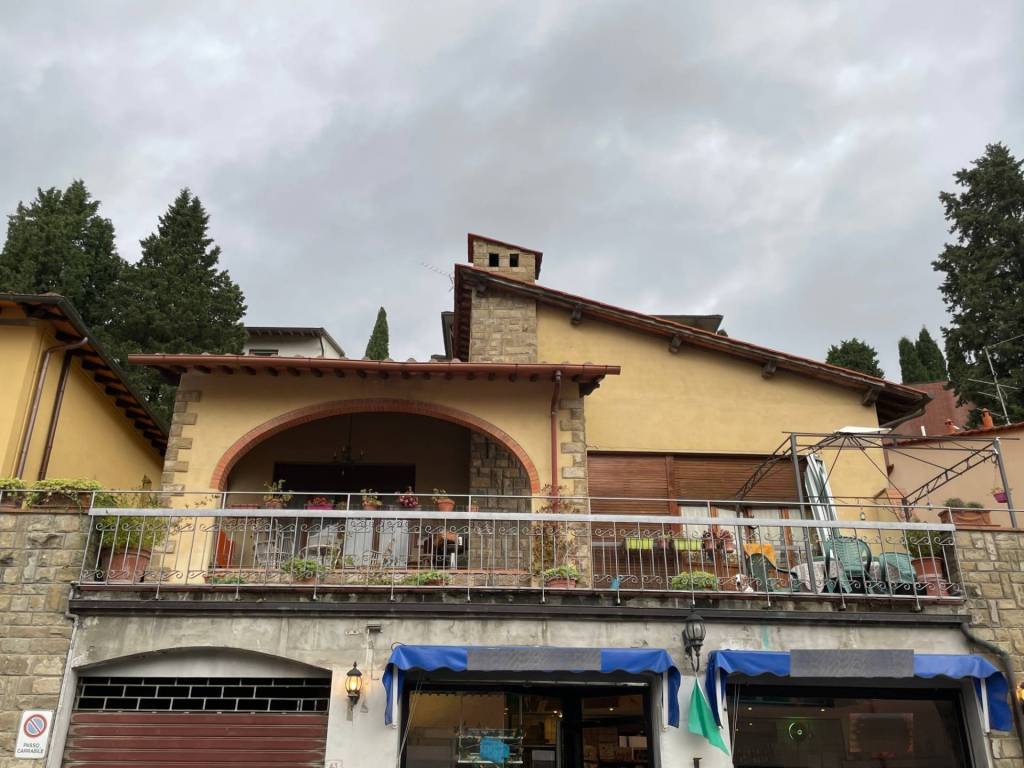 casa indipendente in vendita a Rignano sull'Arno