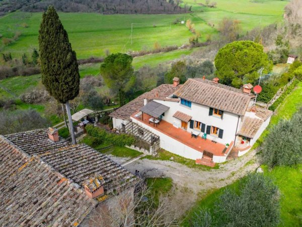 casa indipendente in vendita a Rignano sull'Arno in zona Troghi