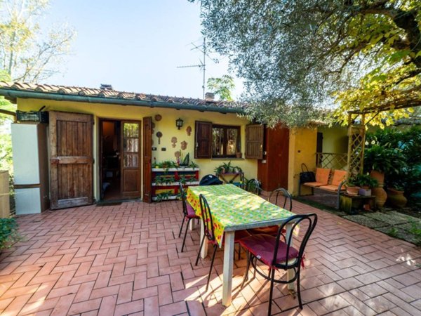 casa indipendente in vendita a Rignano sull'Arno