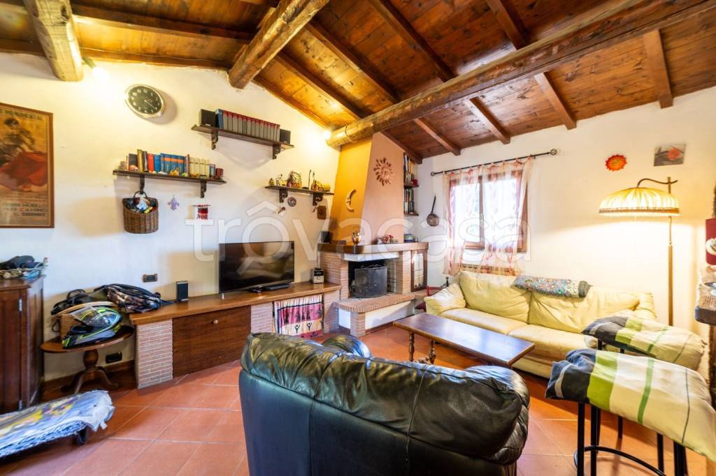 casa indipendente in vendita a Rignano sull'Arno