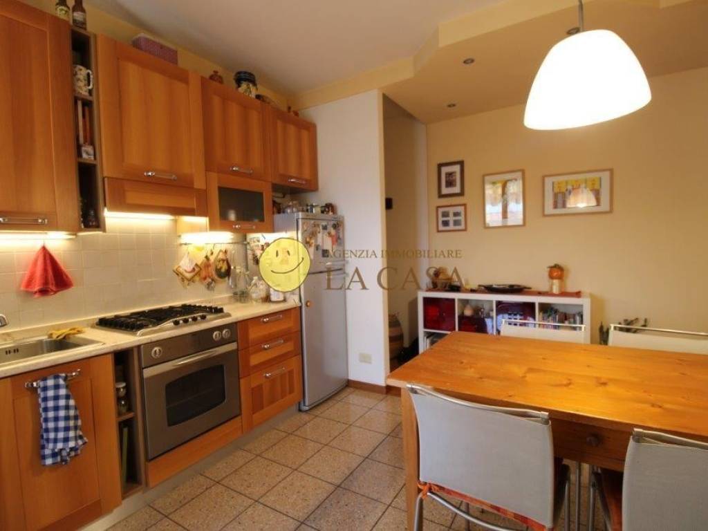 appartamento in vendita a Rignano sull'Arno in zona San Donato in Collina