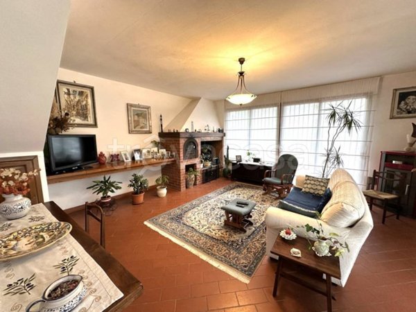 casa indipendente in vendita a Rignano sull'Arno in zona Volognano