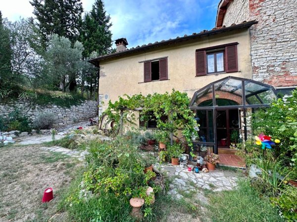casa indipendente in vendita a Rignano sull'Arno