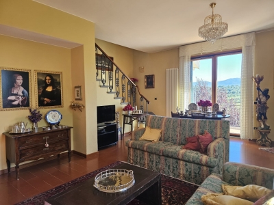 casa indipendente in vendita a Rignano sull'Arno in zona Sarnese