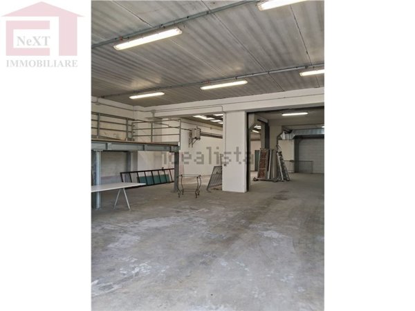 capannone in vendita a Rignano sull'Arno