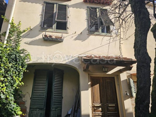 casa indipendente in vendita a Rignano sull'Arno in zona San Donato in Collina