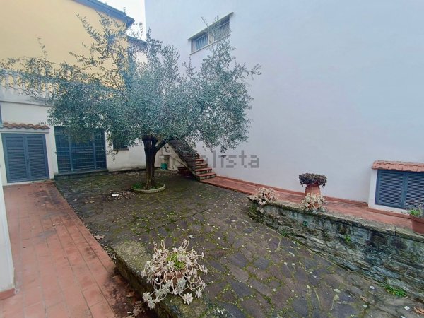 casa indipendente in vendita a Rignano sull'Arno