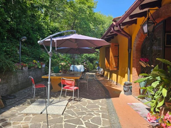 casa indipendente in vendita a Rignano sull'Arno in zona Rosano