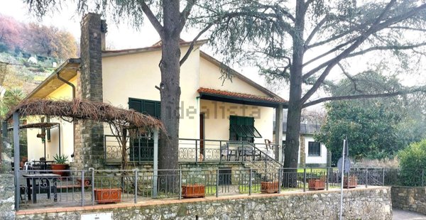 casa indipendente in vendita a Rignano sull'Arno