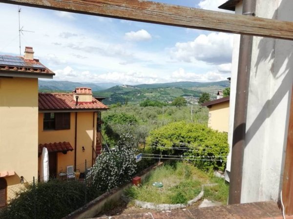 casa indipendente in vendita a Rignano sull'Arno in zona Volognano