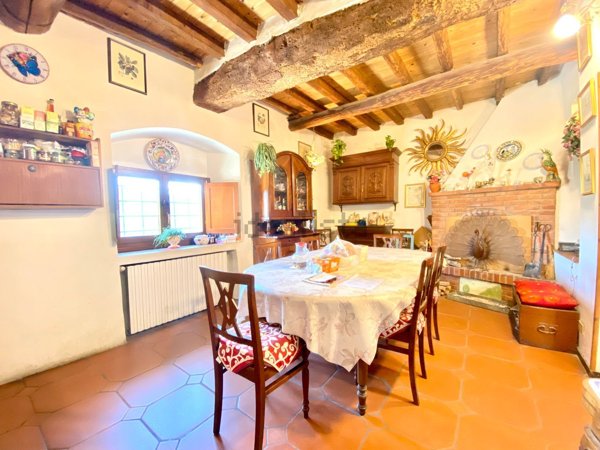 casa semindipendente in vendita a Rignano sull'Arno in zona Rosano