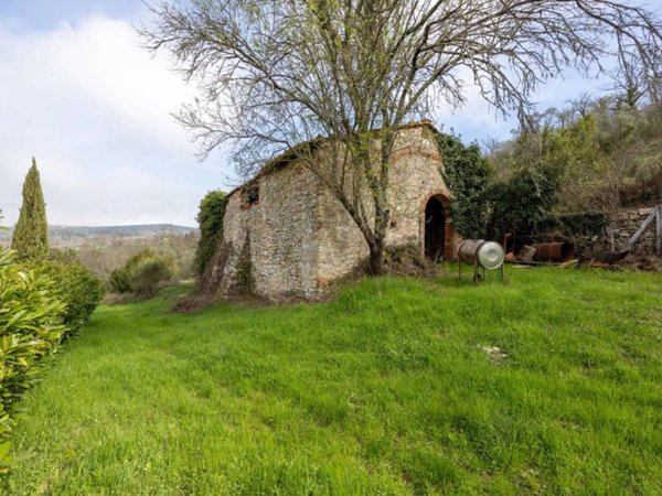 casa indipendente in vendita a Rignano sull'Arno in zona Troghi
