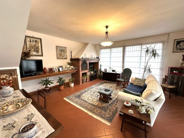 casa indipendente in vendita a Rignano sull'Arno in zona Volognano