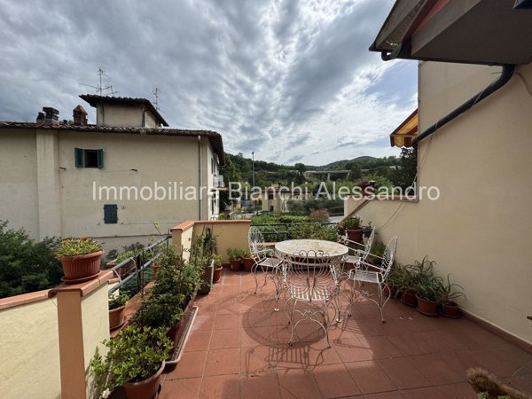 casa indipendente in vendita a Rignano sull'Arno in zona Le Valli