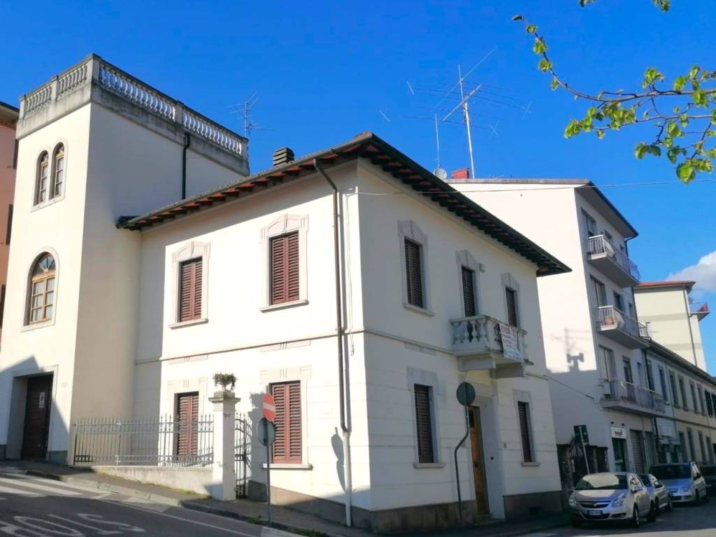 casa indipendente in vendita a Rignano sull'Arno