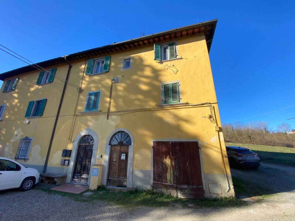 appartamento in vendita a Rignano sull'Arno in zona Troghi