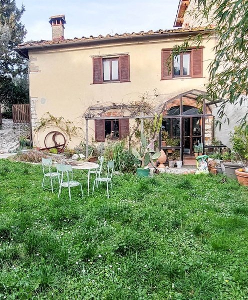 casa semindipendente in vendita a Rignano sull'Arno in zona Rosano