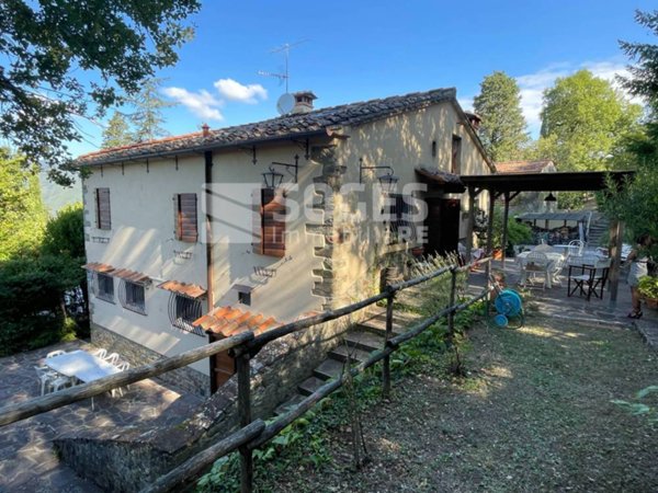 casa indipendente in vendita a Rufina in zona Scopeti