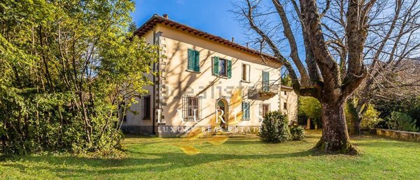 casa indipendente in vendita a Rufina