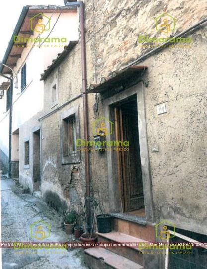 appartamento in vendita a Rufina in zona Contea