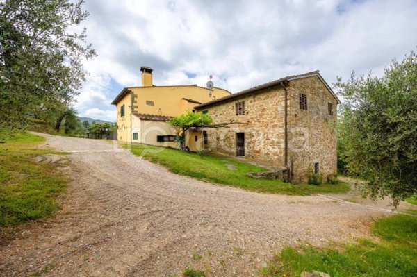 casa indipendente in vendita a Rufina
