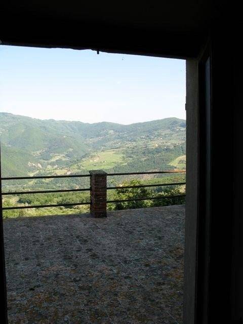 casa indipendente in vendita a Rufina in zona Pomino