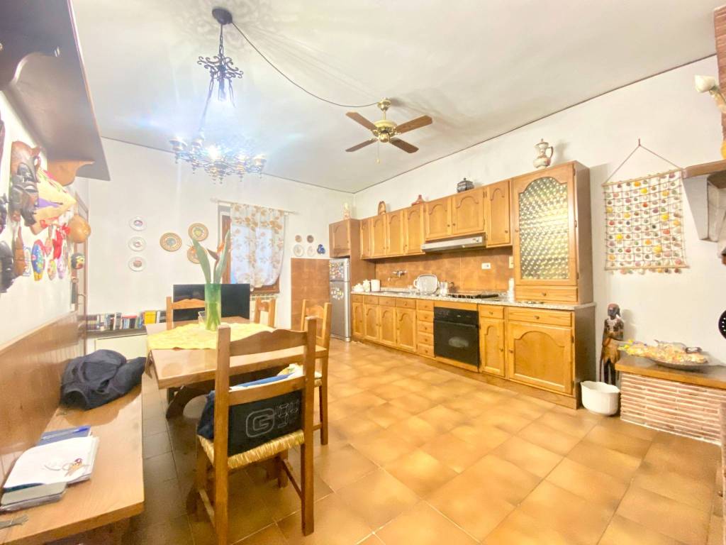 appartamento in vendita a Rufina