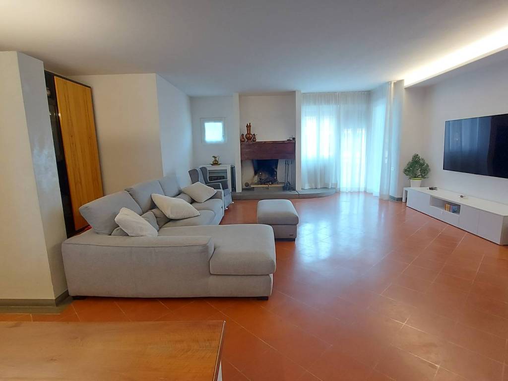 appartamento in vendita a Rufina in zona Scopeti