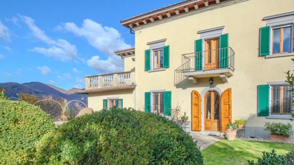 casa indipendente in vendita a Rufina