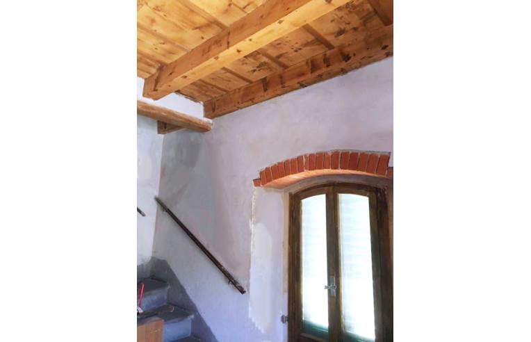 casa indipendente in vendita a Rufina
