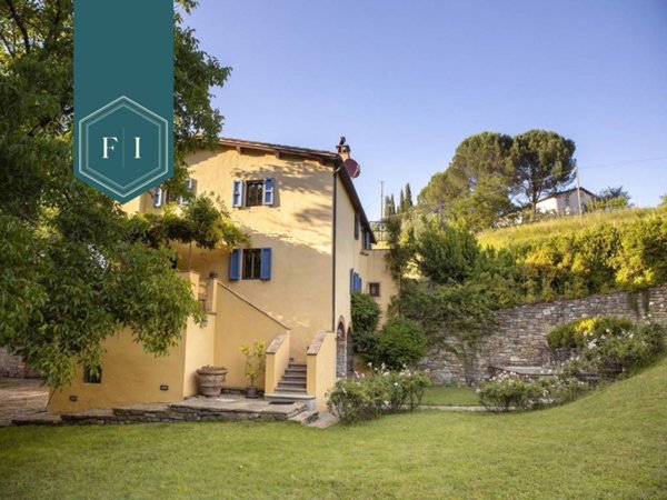 casa indipendente in vendita a Rufina