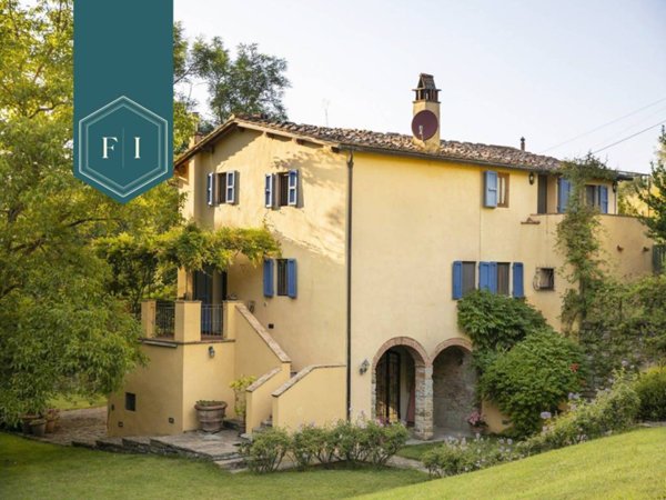 casa indipendente in vendita a Rufina