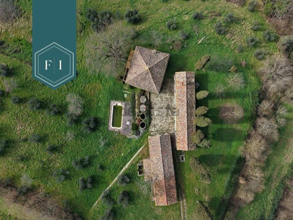 casa indipendente in vendita a Rufina