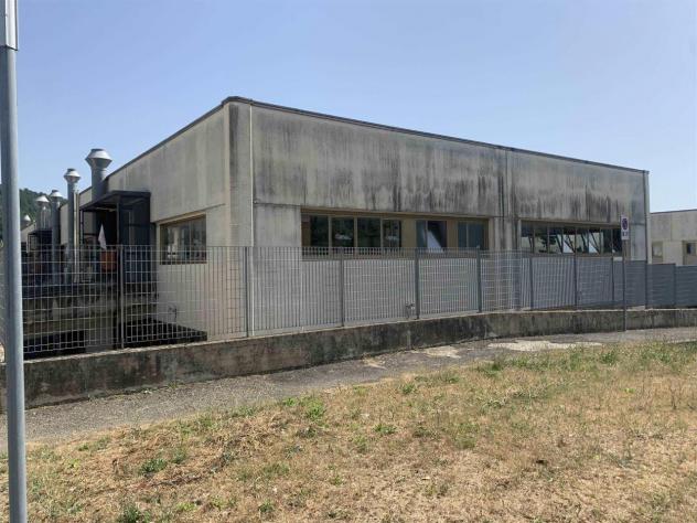 locale commerciale in vendita a Rufina in zona Scopeti