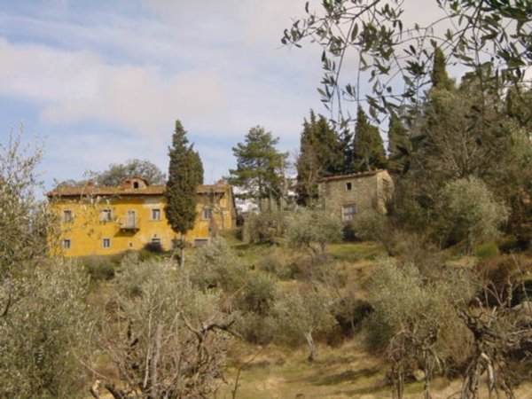 casa indipendente in vendita a Rufina