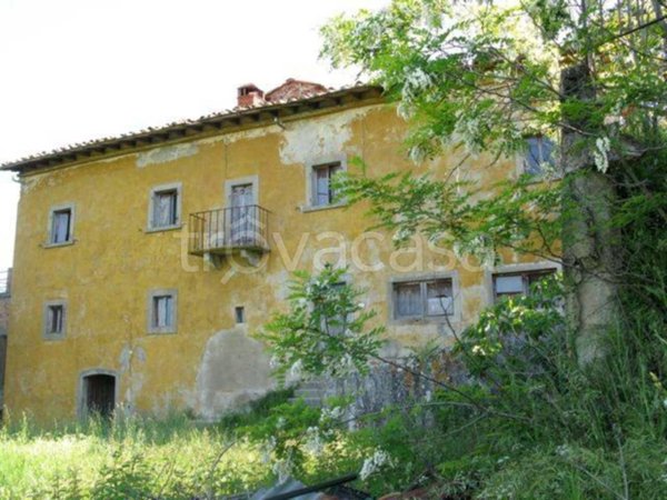 appartamento in vendita a Rufina in zona Pomino