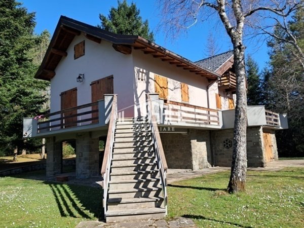 casa indipendente in vendita a Rufina