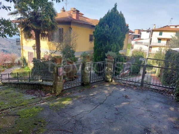 appartamento in vendita a Rufina